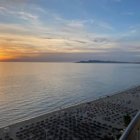 Beachfront Luxury Residences- 12 S Dıraç