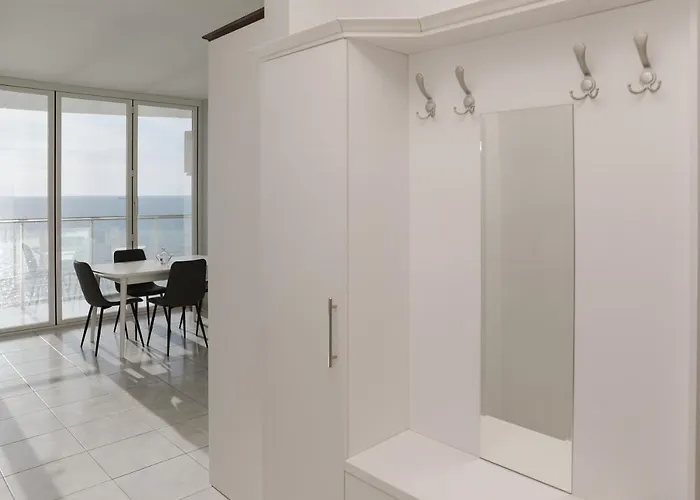Appartamento Beachfront Luxury Residences- 12 S