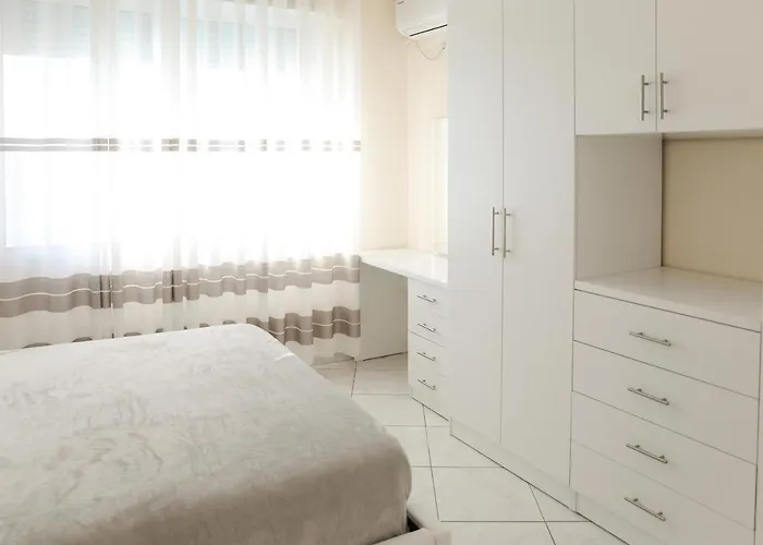 Beachfront Luxury Residences- 12 S * Durrës
